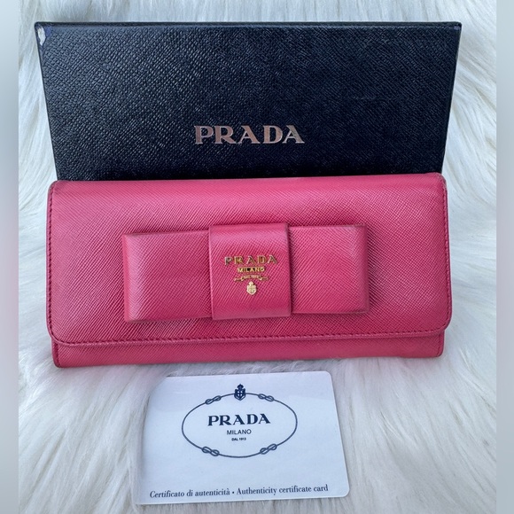 Prada Saffiano Wallet w/ Box + Auth Card - Picture 14 of 16